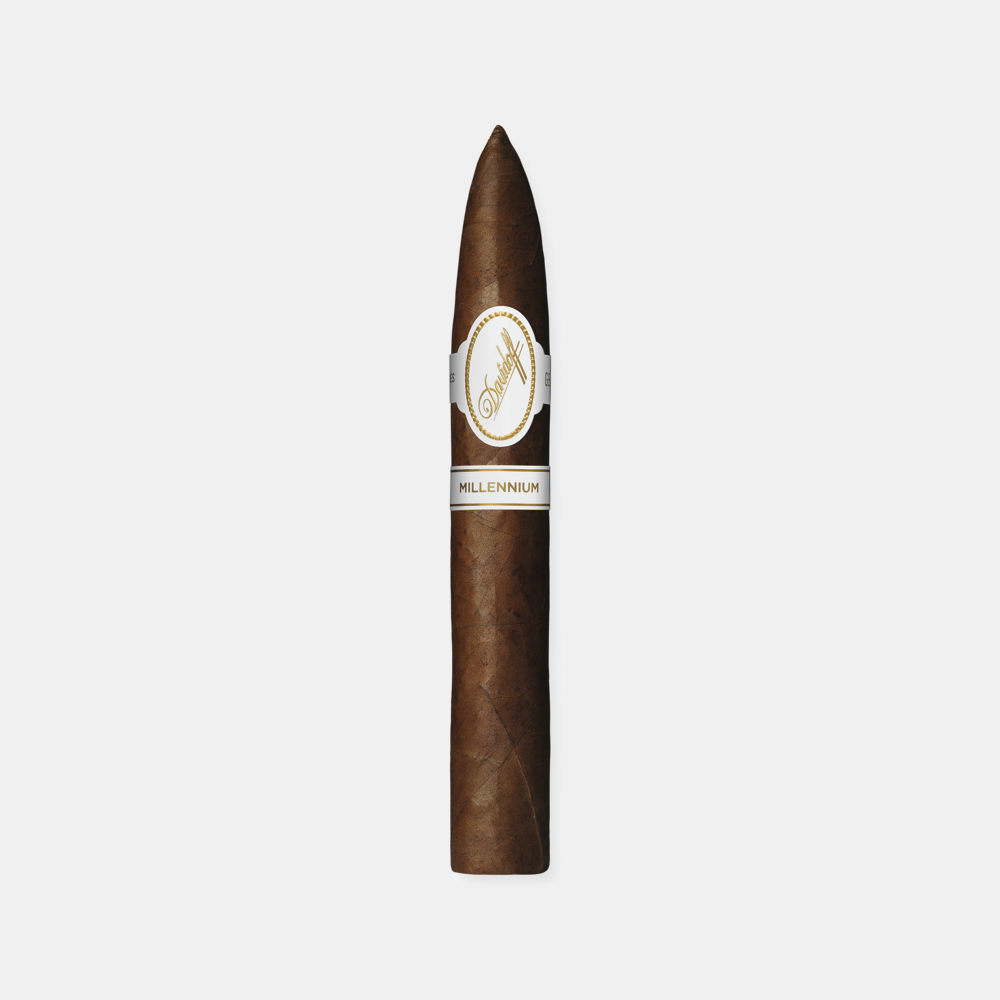 Davidoff Millenium Piramides Cigar